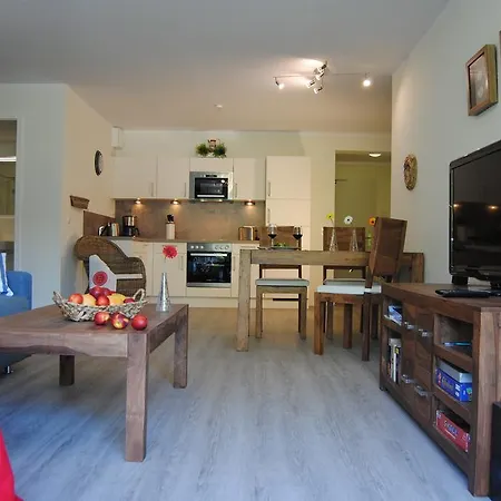 Ferienwohnung Blaubärstrand Juliusruh Zimmer foto